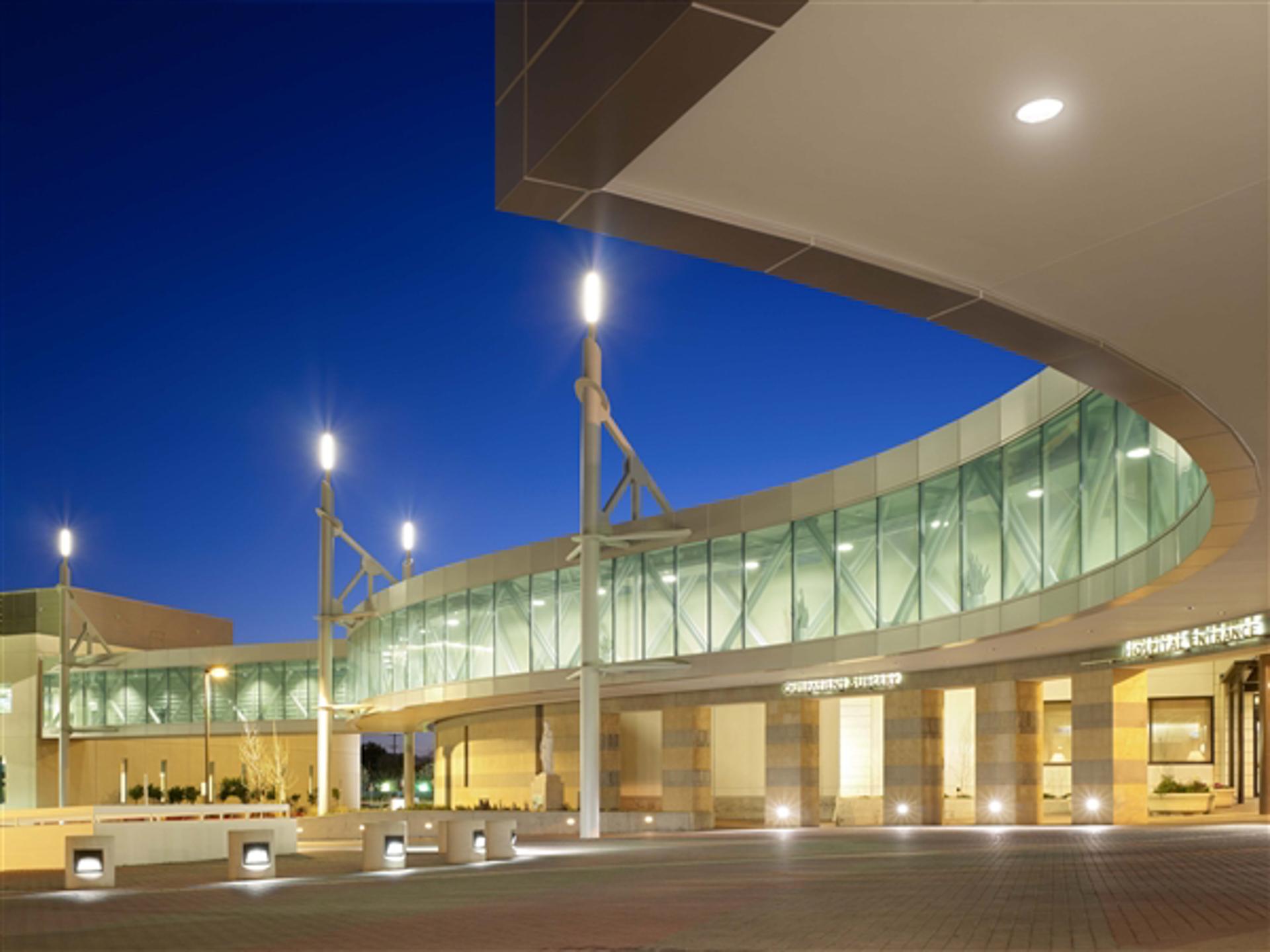 Dignity Health, Saint Joseph’s Hospital Patient Pavilion, Women’s & Children’s Center