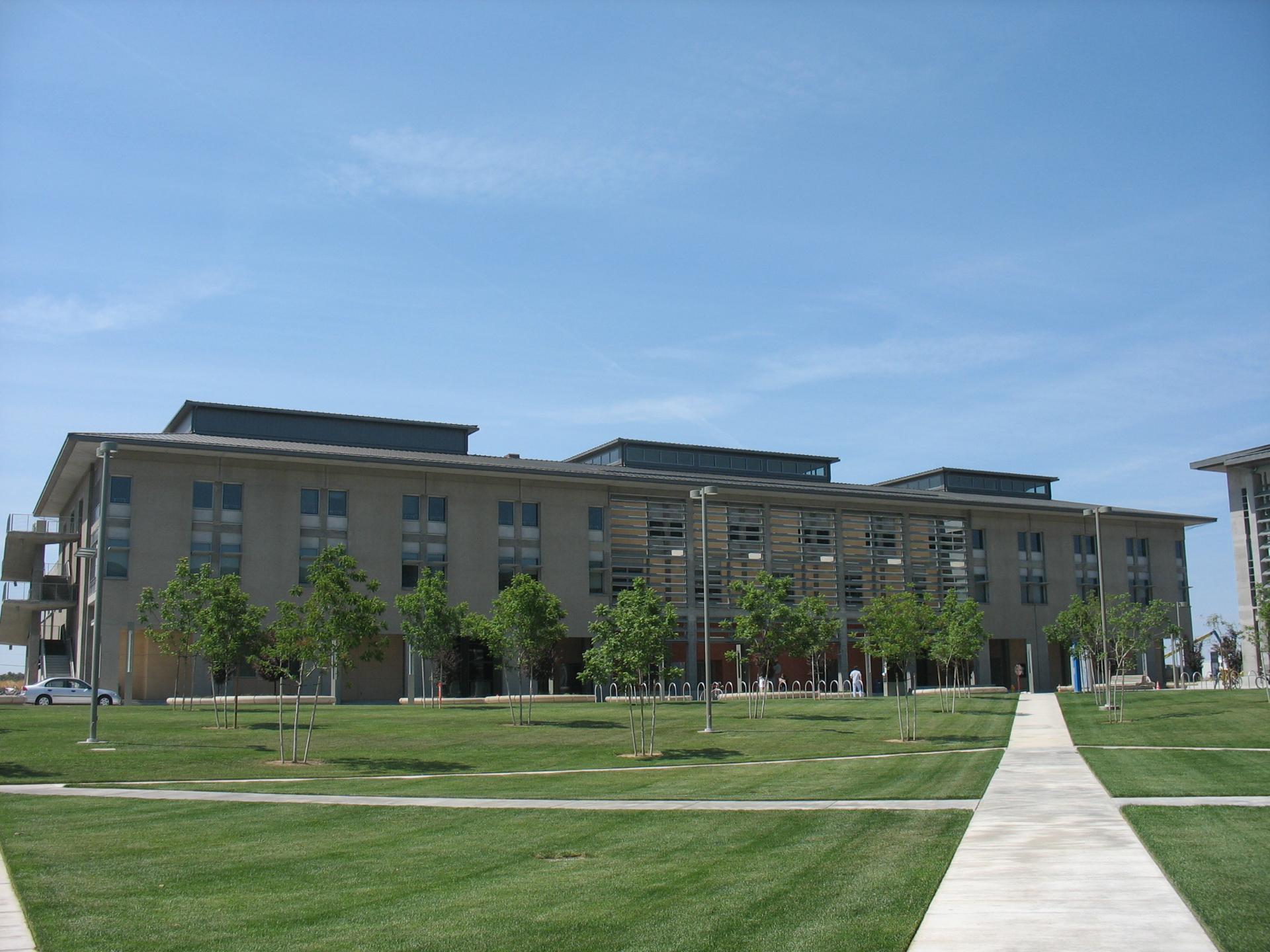 UC Merced Classroom & Office Building