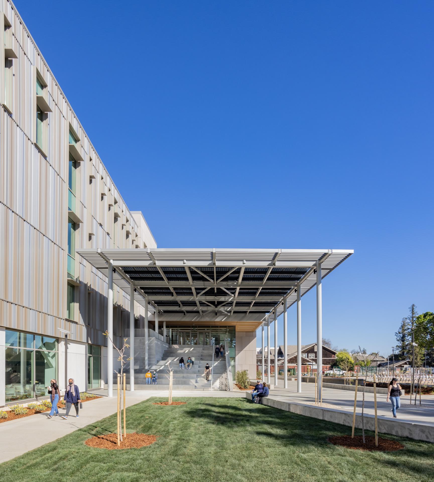 University of California, Davis, Teaching and Learning Complex