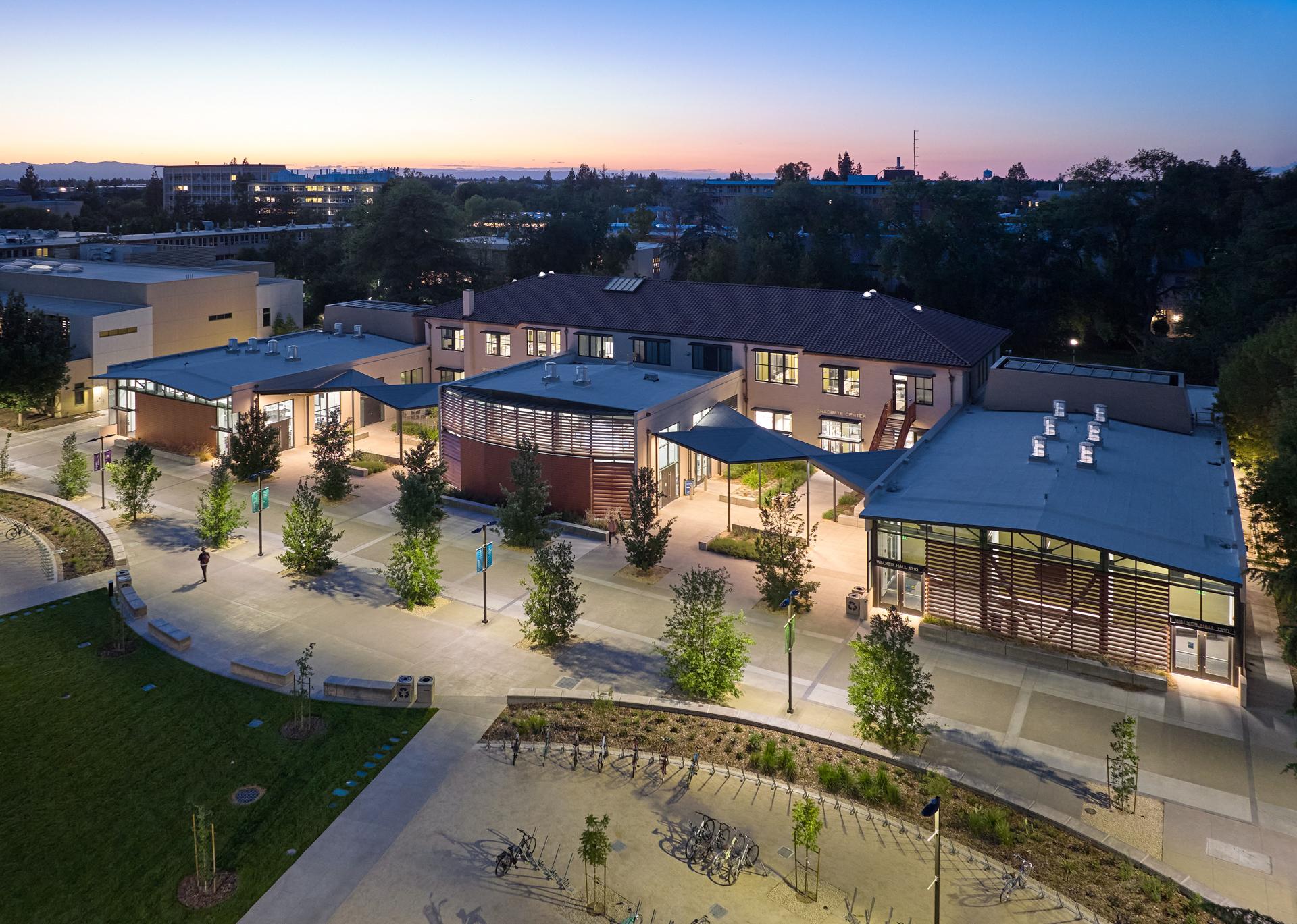 University of California, Davis, Walker Hall, Graduate Student Center